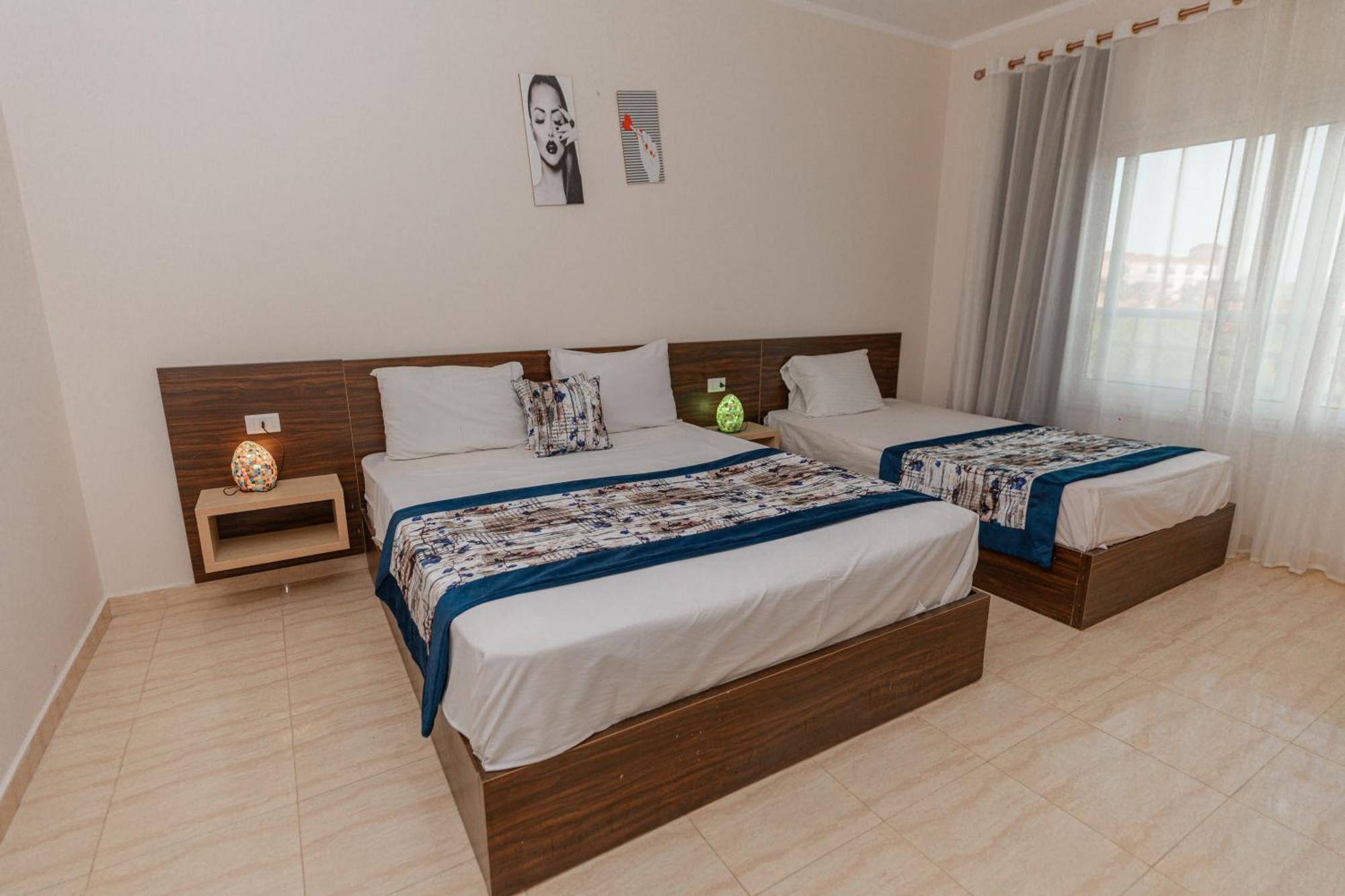 Aparthotel Andalusia Blue *